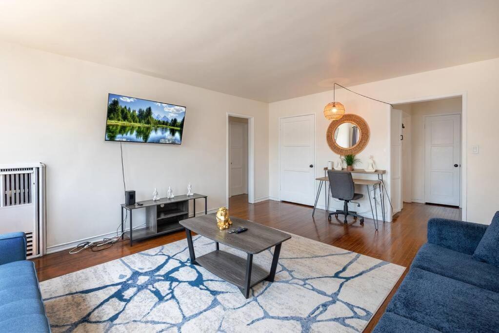Appartamento Comfy 1 Bedroom W/ Hot Tub - Sleeps 4 *